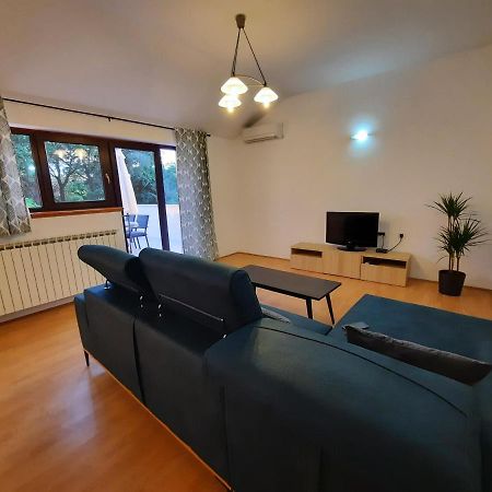 Apartman Sofia Poreč Buitenkant foto