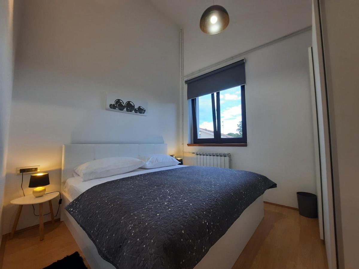 Apartman Sofia Poreč Buitenkant foto